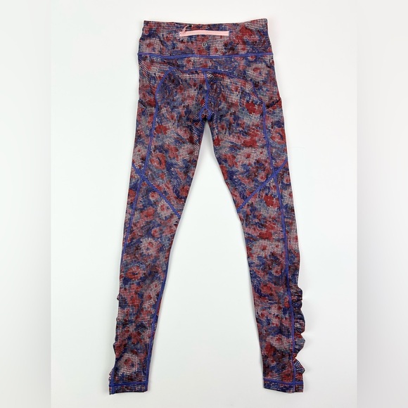 Lululemon Floral Check Ruched Full Length Legging Size 4 - small flaw - Picture 3 of 8